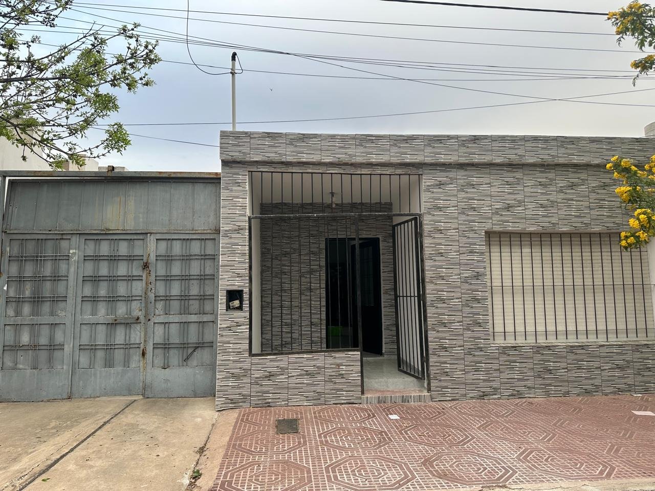 VENTA GALPON CON LOCAL Y DPTO – CORDOBA