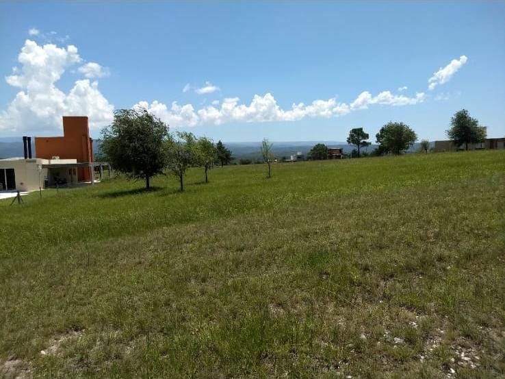 TERRENO EN VENTA 926M2, GOLF COUNTRY CLUB, SAN ANTONIO DE ARREDONDO