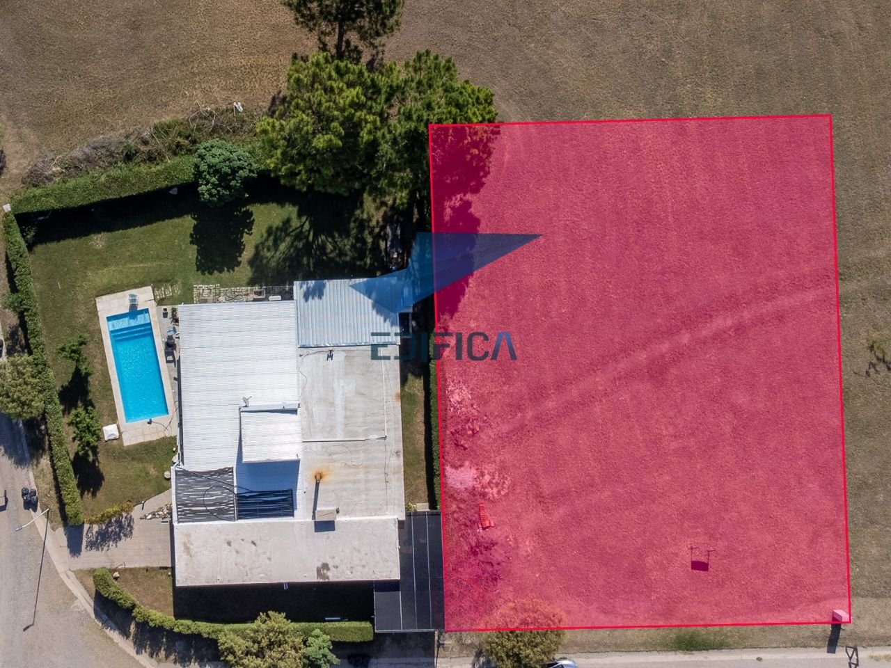 VENTA LOTE 931 M2 GOLF COUNTRY CLUB CARLOS PAZ