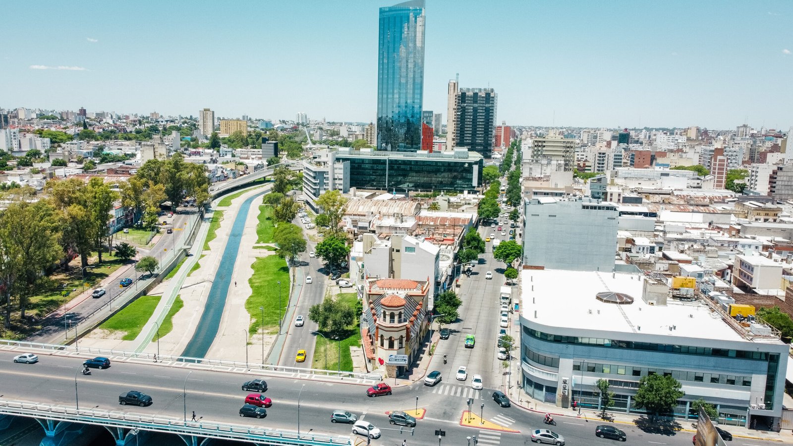 Se Vende Local Comercial 280 m² Excelente Ubicación, Gran Potencial Gastronomico