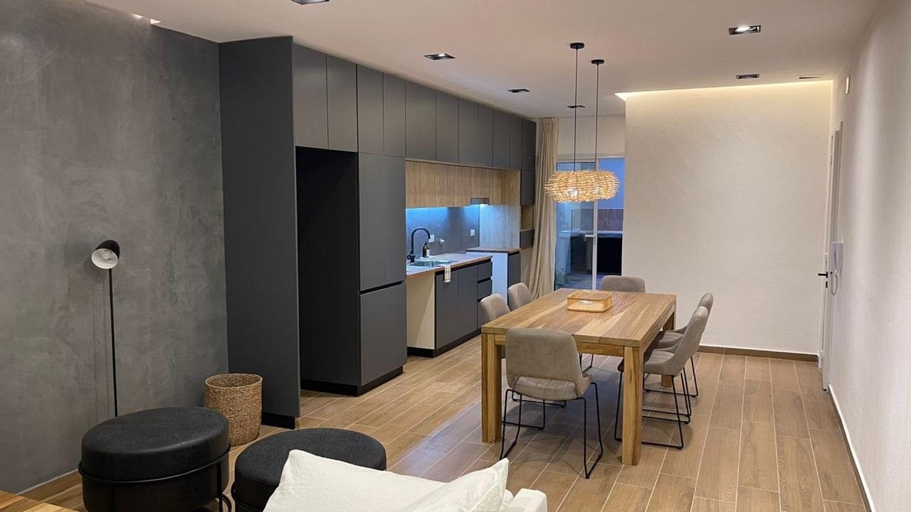 Venta Departamento Piso Completo 2 Dormitorios , Centro