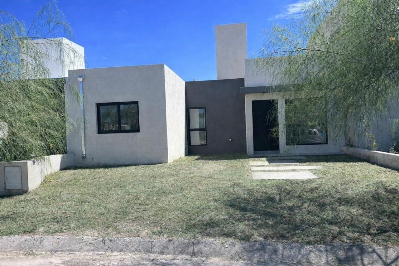 CASA A ESTRENAR EN VENTA EN DOCTA