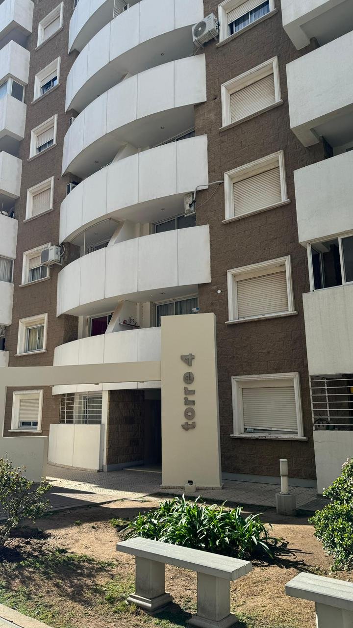 VENTA DEPARTAMENTO 1 DORM. VILLA SOL