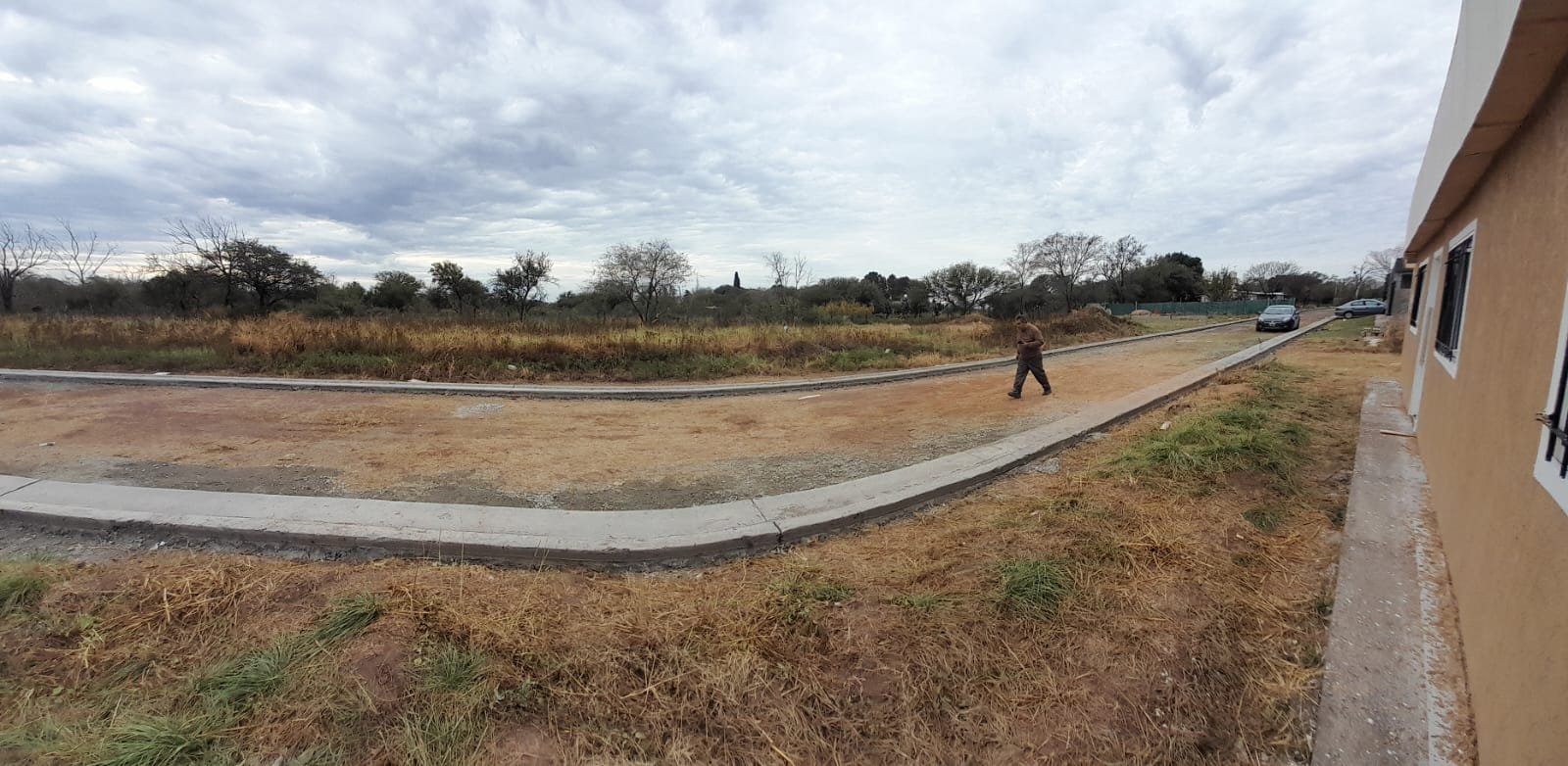 TERRENO EN VENTA DE 727 M2 EN MI GRANJA.