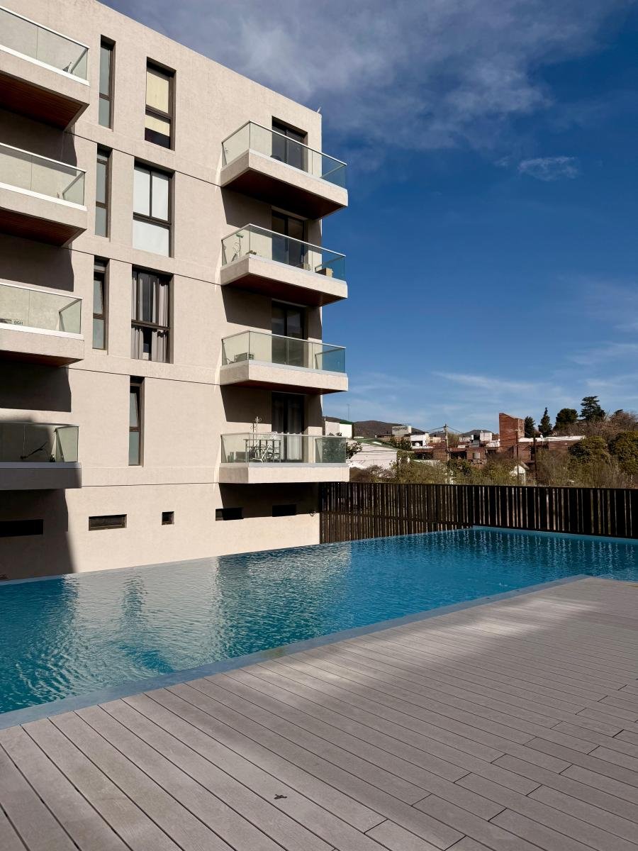 ✨ VENTA DPTO 1 DORMI- EXCLUSIVIDAD, UBICACIÓN Y ESPACIO VERDE PROPIO EN PLENO CENTRO DE VILLA CARLOS PAZ.