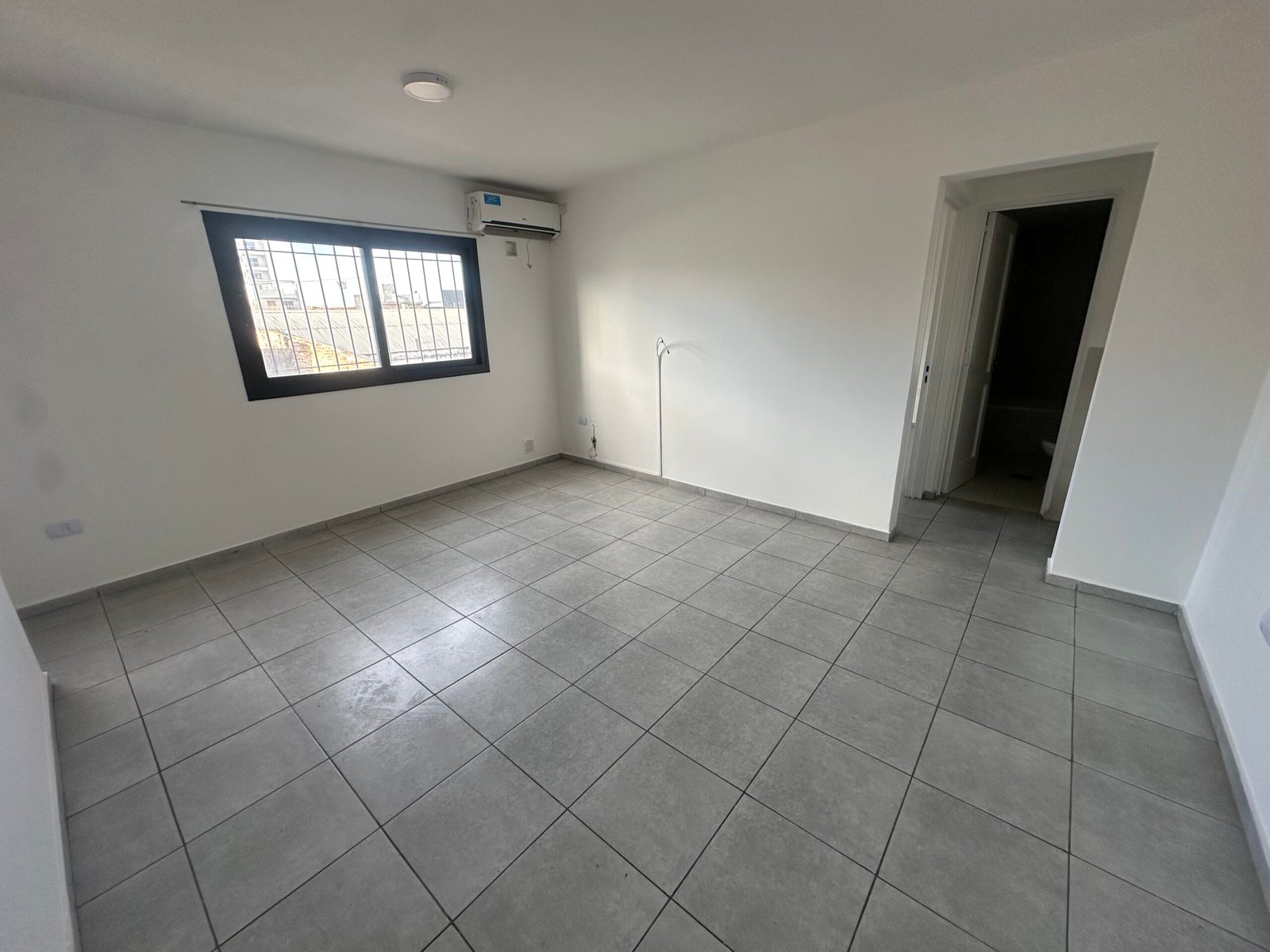 Alquiler Depto 1 Dorm Alberdi 52m2 A Metros ColónAlquiler Depto 1 Dorm Alberdi 54m2 A Metros Colón
