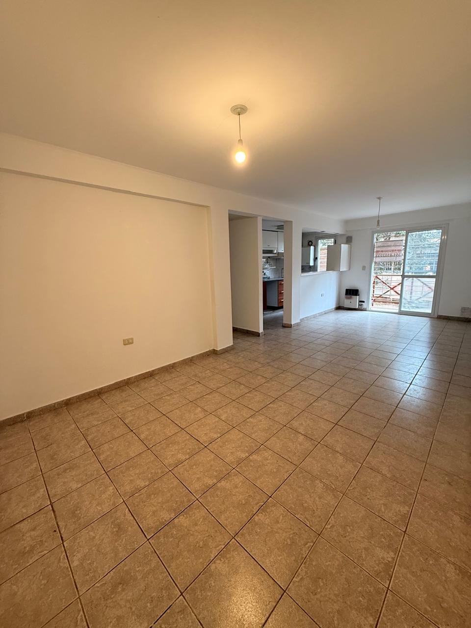 Barrio Pueyrredon Departamento en Complejo cerrado, Planta Baja de 72 m² 2 Dorm., Cochera Propia, con Escritura