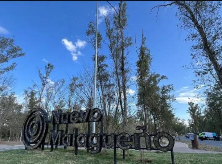 VENTA LOTE 380M2 APTO DUPLEX NUEVO MALAGUEÑO ESCRITURA